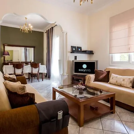Adorable House With 2 Bedrooms In Chalandri Apartment *
